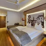 Hotel Adler