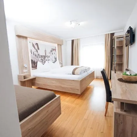 Adler 酒店 哥林素萨尔察赫