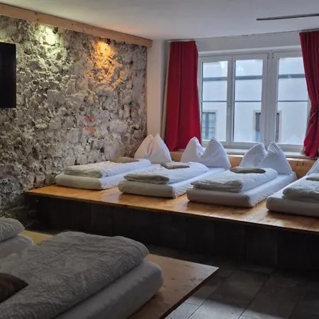 Adler 3* 哥林素萨尔察赫